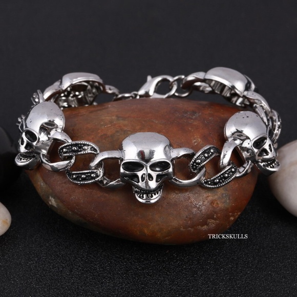 Skull Link Chain Bracelet Classic Retro Gothic Punk Skulls Streetwear New! - Picture 2 of 11